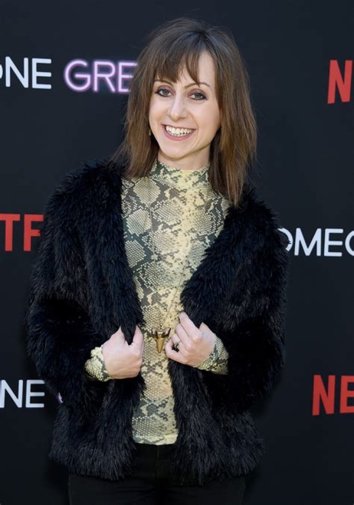 
Allisyn Michelle Height, Weight, Net Worth, Age, Birthday, Wikipedia, Who, Nationality, Biography 