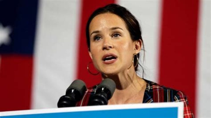 Ashley Biden Height, Weight, Net Worth, Age, Birthday, Wikipedia, Who, Nationality, Biography