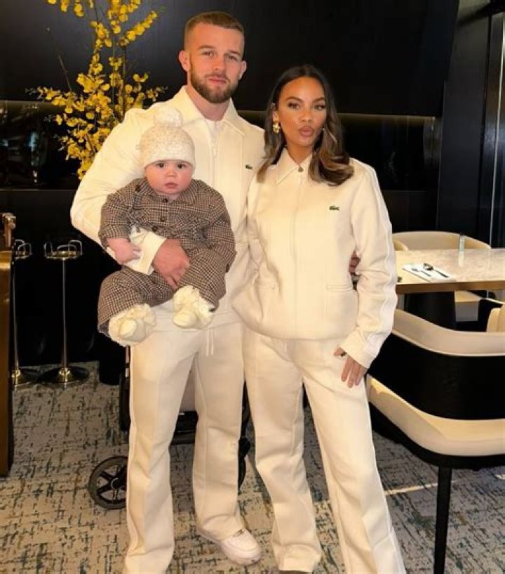 
Chelsee Healey Height, Weight, Net Worth, Age, Birthday, Wikipedia, Who, Nationality, Biography 