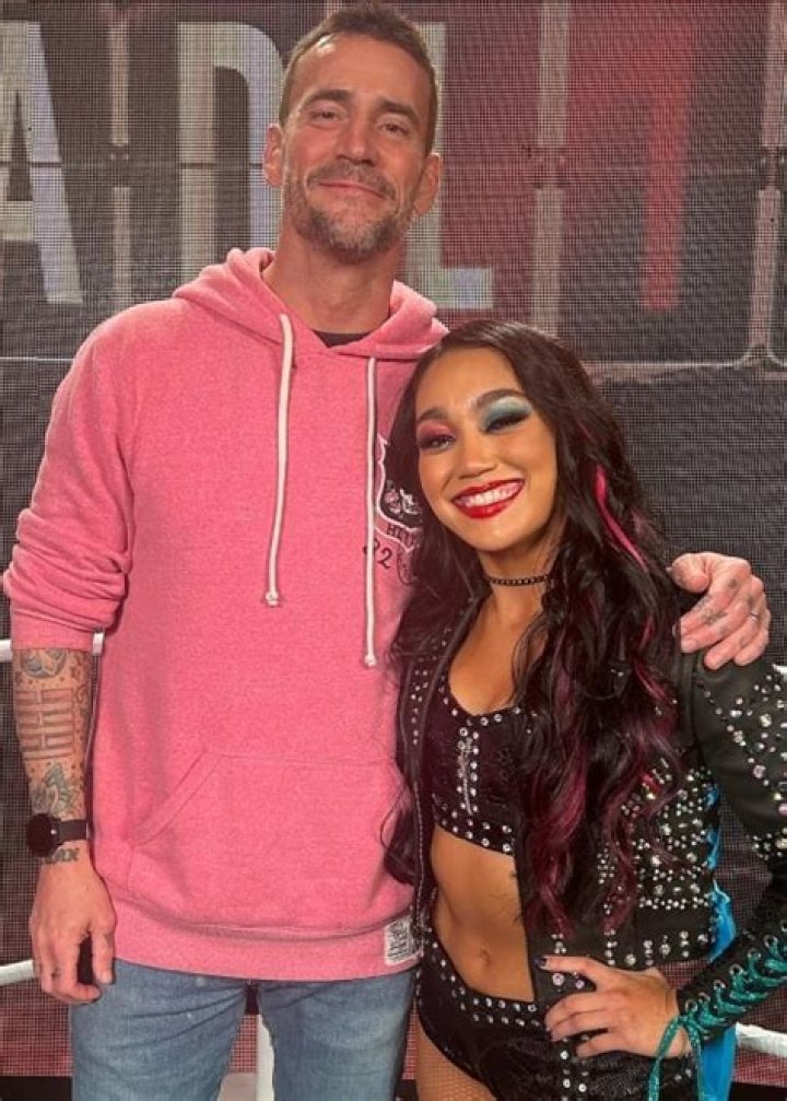 Roxanne Perez Boyfriend Gino Medina Is A Wrestler